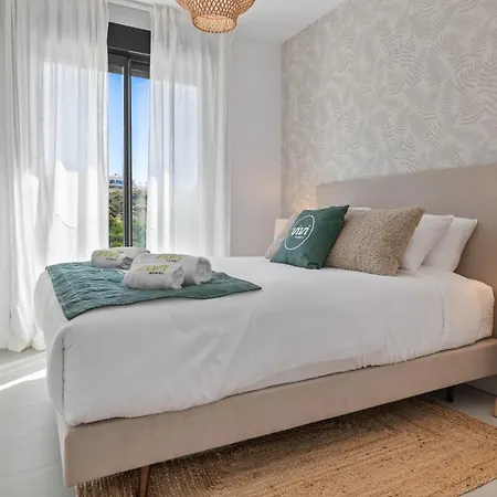 Penthouse Diamond - Private Pool, Terrace, Sea View, Gym & Bbq 公寓 丰希罗拉