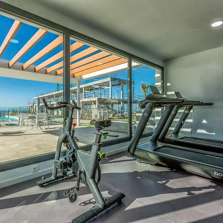 Penthouse Diamond - Private Pool, Terrace, Sea View, Gym & Bbq 丰希罗拉