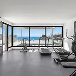 Penthouse Diamond - Private Pool, Terrace, Sea View, Gym & Bbq Appartement