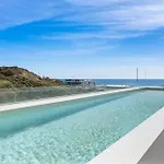 Penthouse Diamond - Private Pool, Terrace, Sea View, Gym & Bbq Appartement